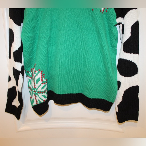 Christmas cow sweater (men’s M) (NWT) - Picture 7 of 10